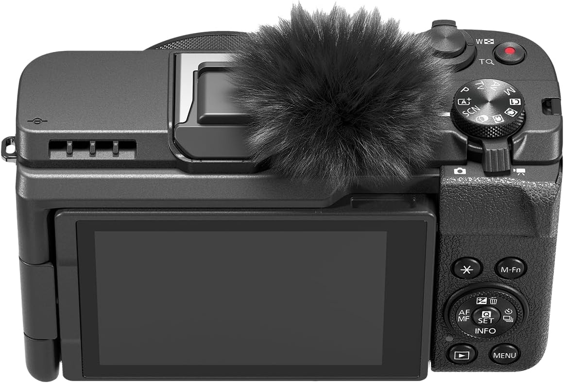 image:imageCanon PowerShot V1 Hybrid Camera Builtin UltraWideAngle Zoom Lens 4K Video Vlogging Live Streaming Content Creation Compact Design